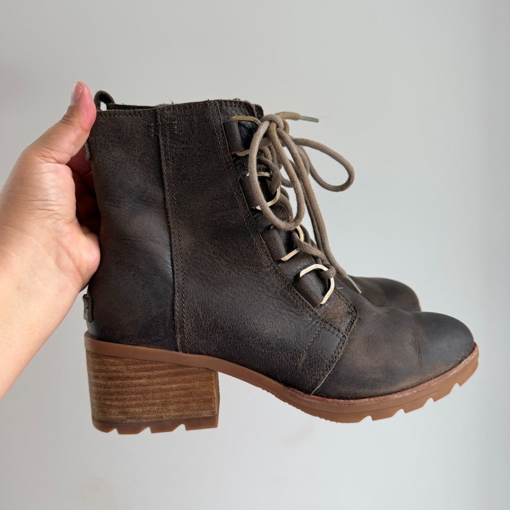 Sorel Cate Lace Up Boots Brown Leather 9.5 EUC NL3715-245